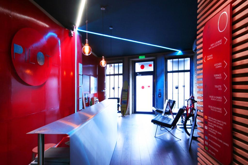 Pilot Design Hostel & Bar Porto Luaran gambar