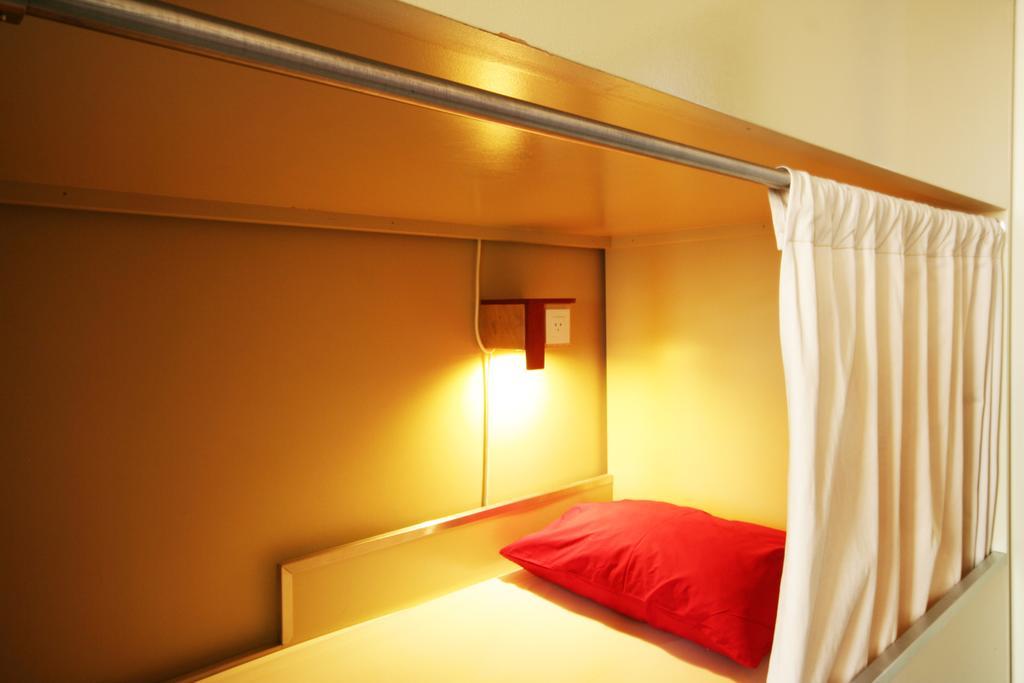 Pilot Design Hostel & Bar Porto Luaran gambar