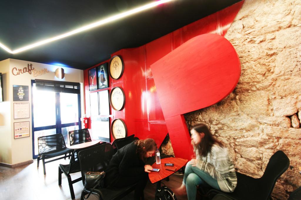 Pilot Design Hostel & Bar Porto Luaran gambar