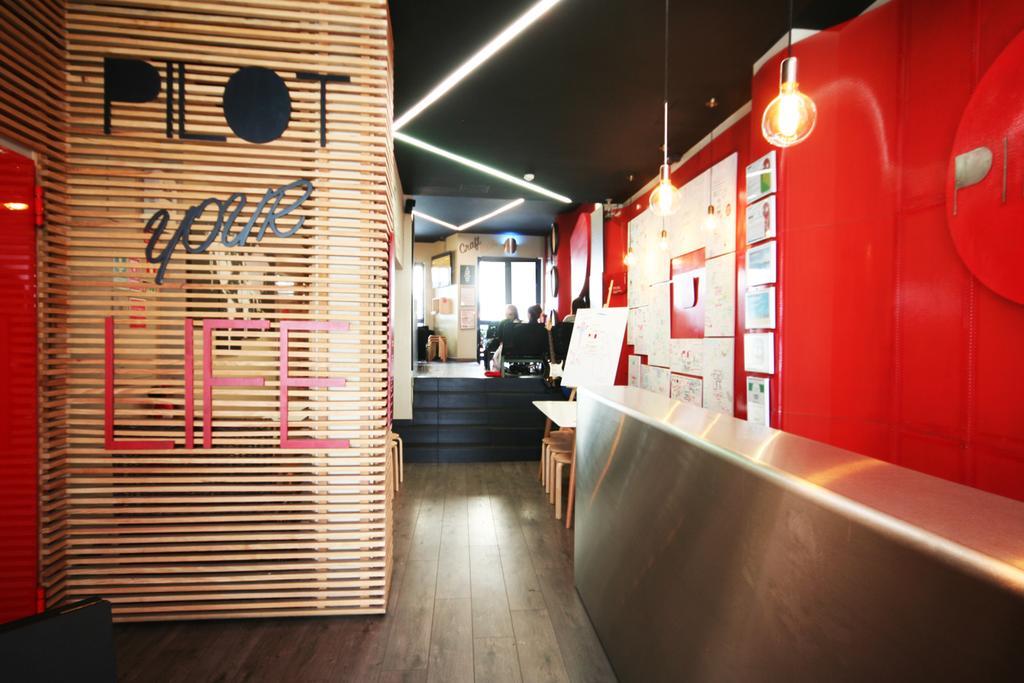 Pilot Design Hostel & Bar Porto Luaran gambar